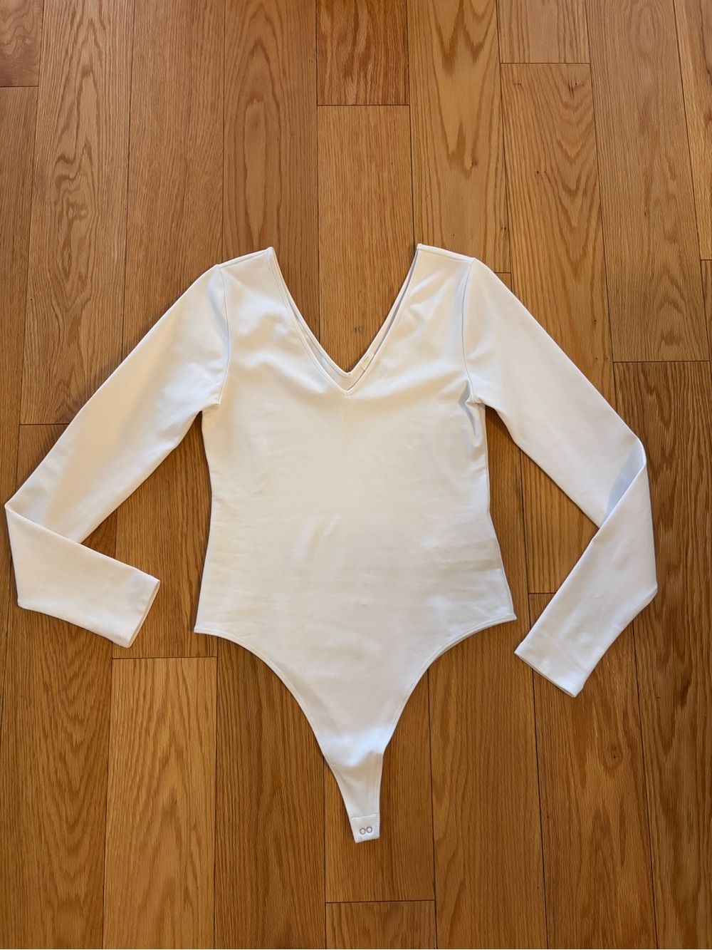 Re/Done White V-Neck Long-Sleeve Bodysuit